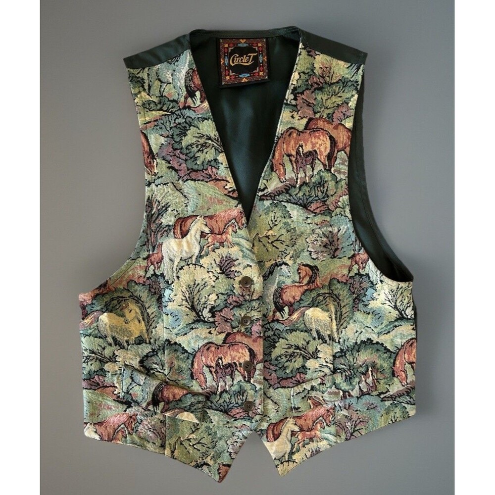 Circle T Vest Grazing Horses Vintage 80’s Size medium Boho Cottagecore Academia